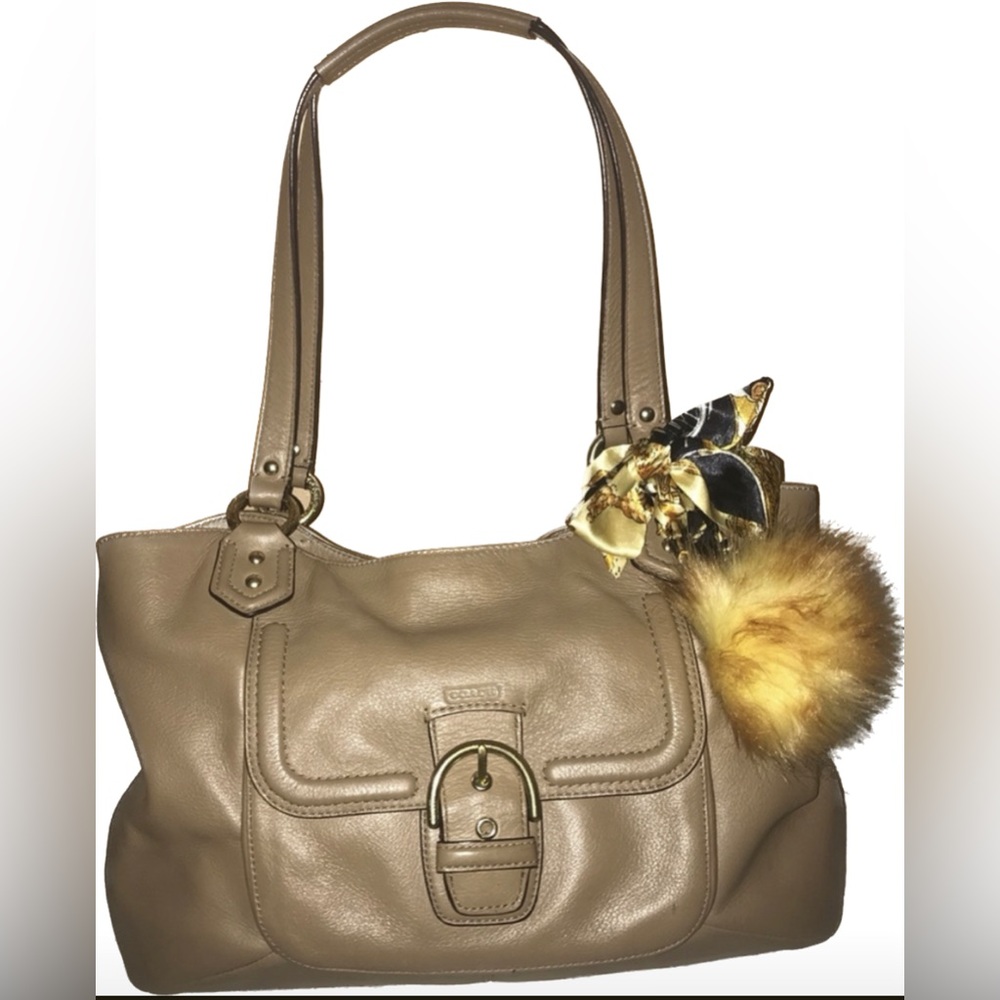 💗⭐️💗Authentic Vintage Coach leather shoulder bag .ONLY THE BAG .No pom pom